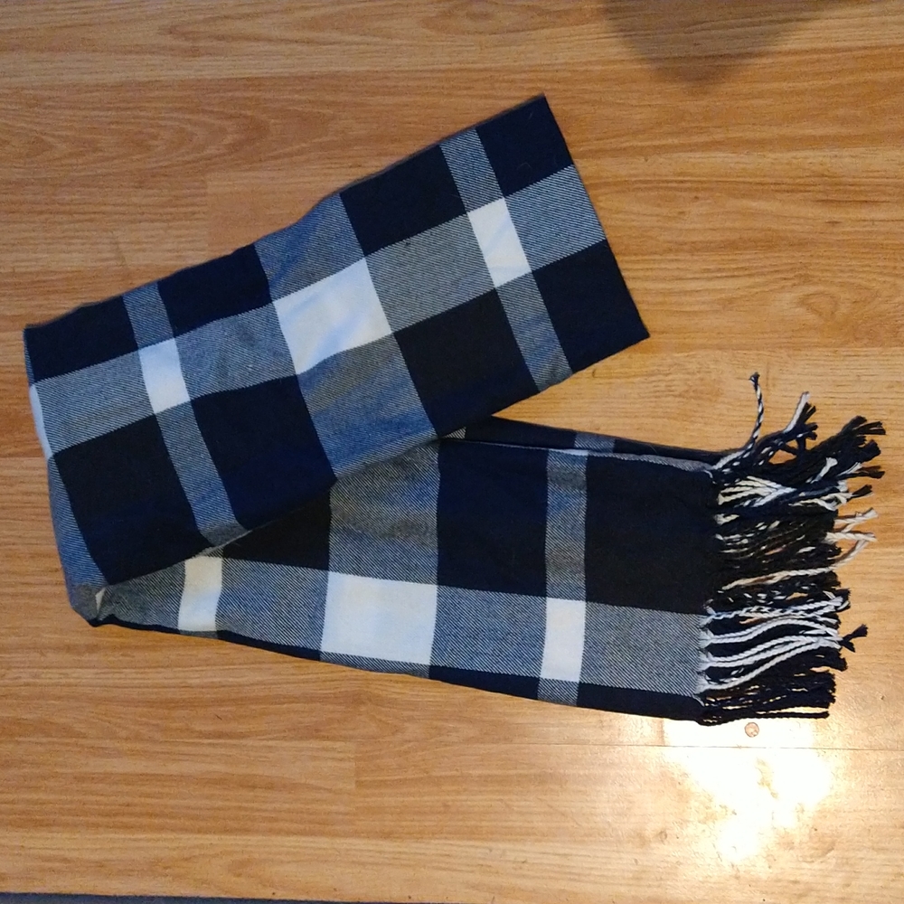 Navy plaid scarf